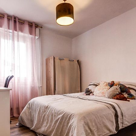 Suite T5 Rennes Gare - Parking Prive Gratuit Экстерьер фото